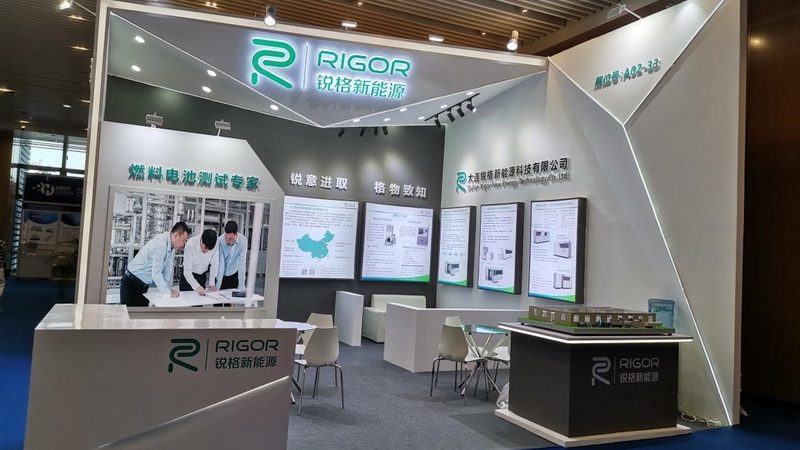 磷酸铁锂电池：电动车的“心脏”如何选择？**