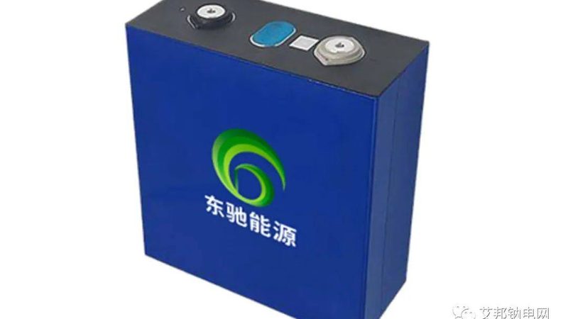 家庭光伏发电系统：使用寿命揭秘与维护要点
